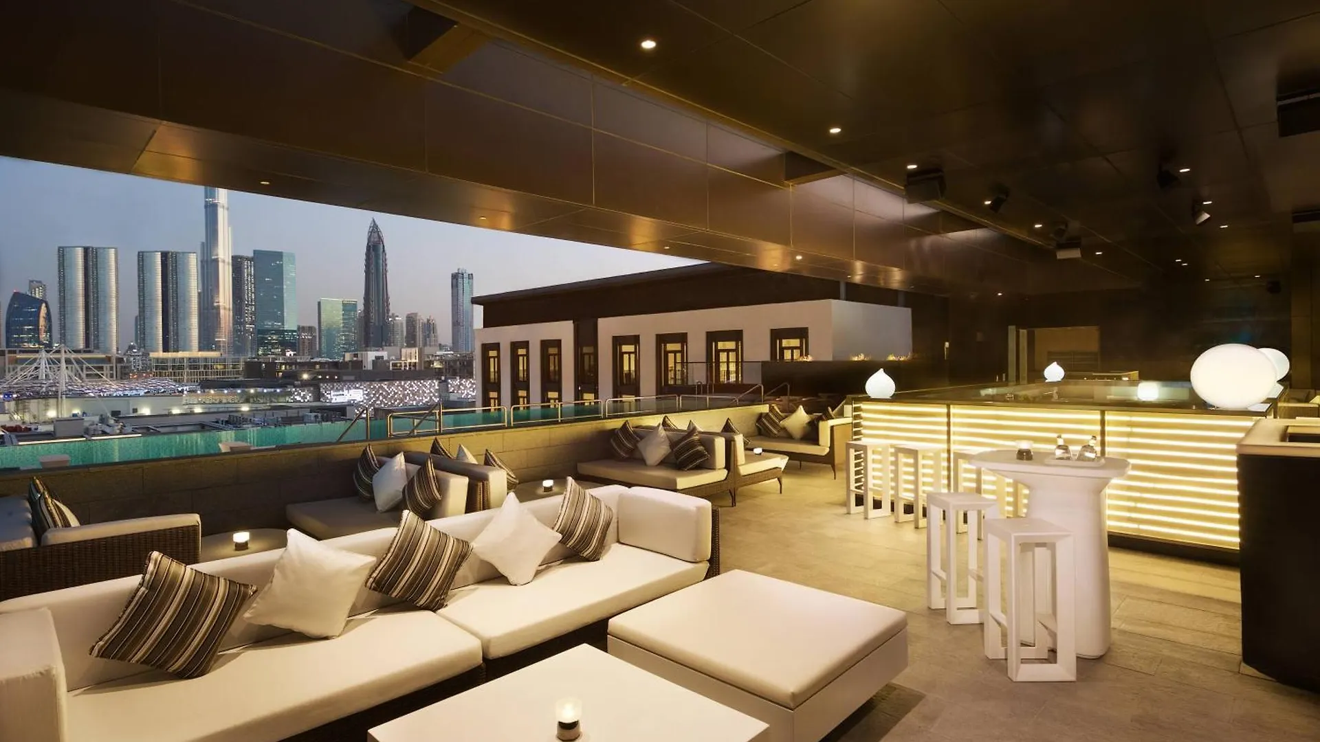 La Ville Hotel & Suites City Walk Dubai, Autograph Collection