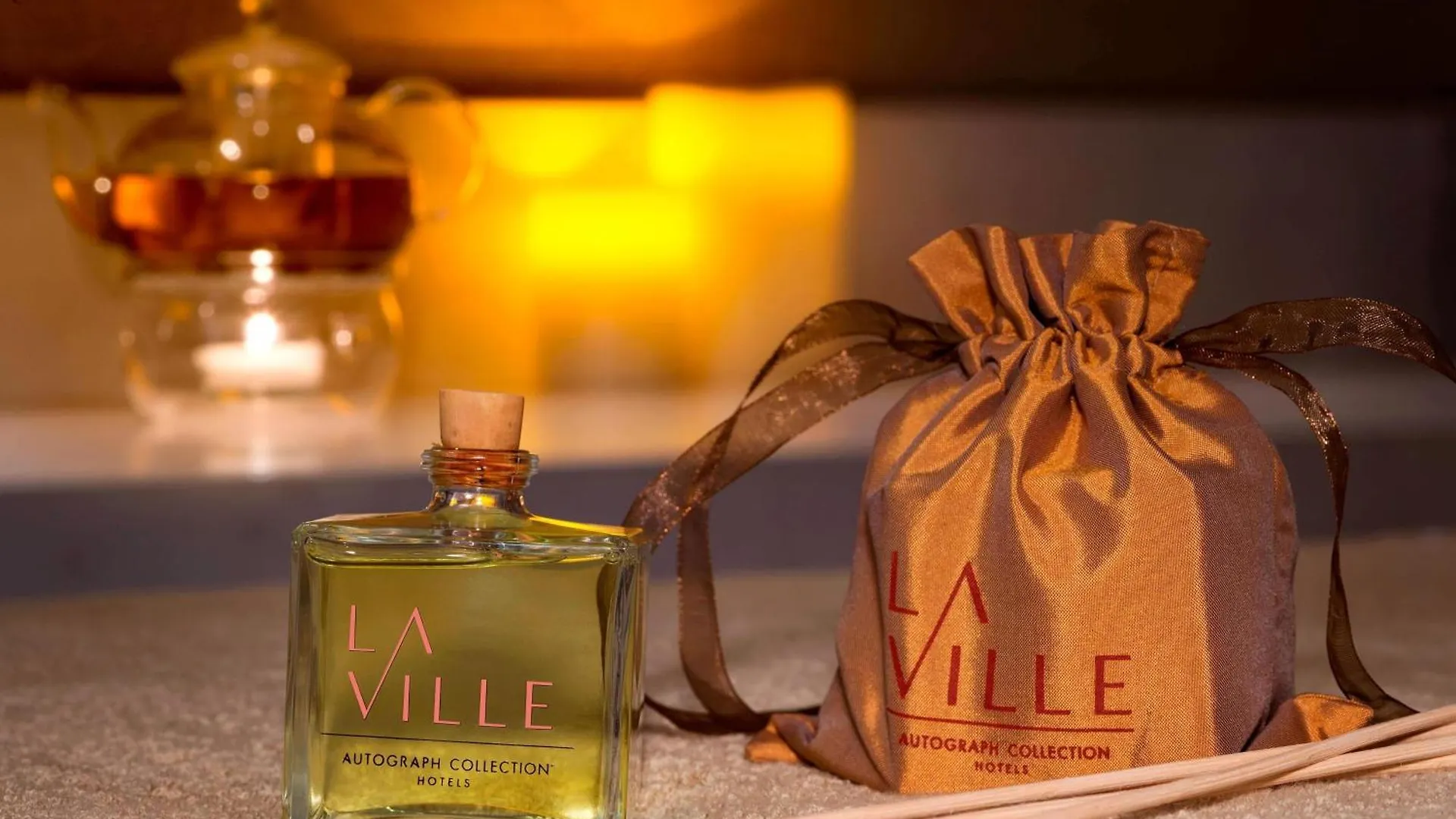 La Ville Hotel & Suites City Walk Dubai, Autograph Collection 5*, Dubai Forenede Arabiske Emirater