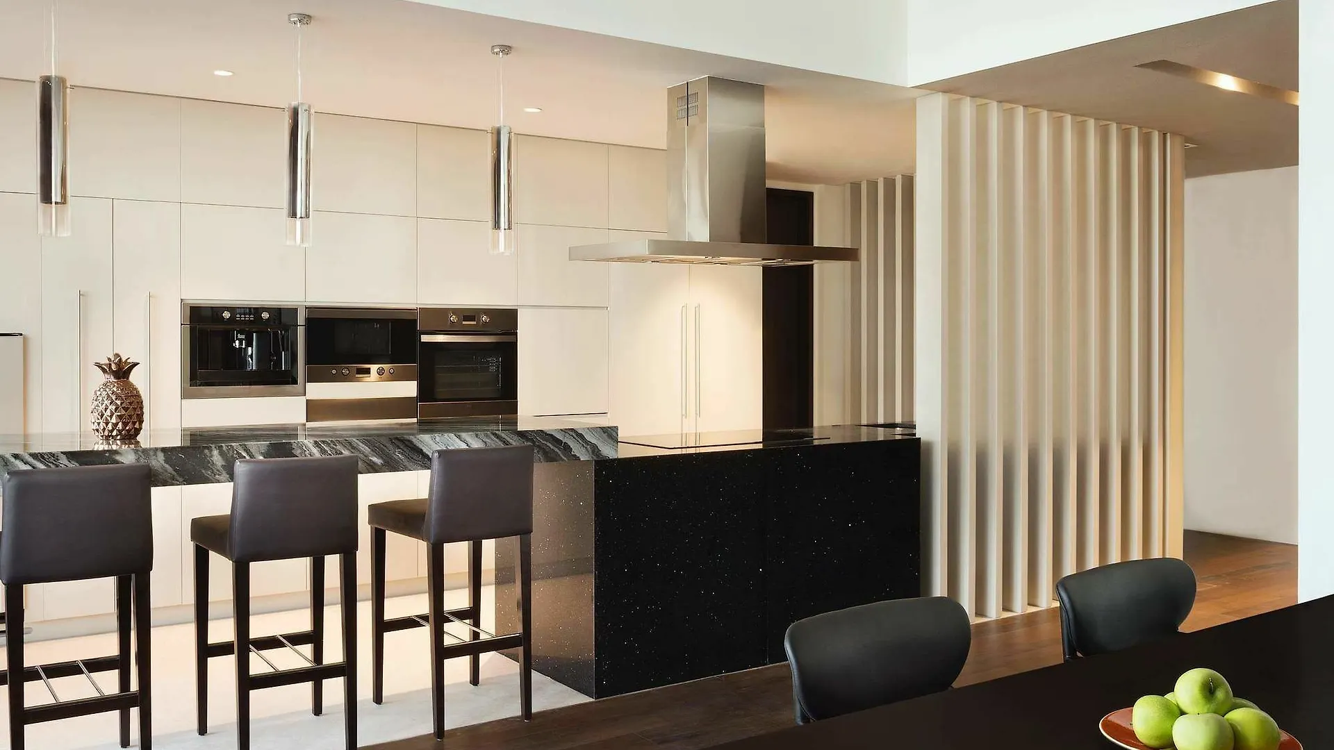 *****  La Ville Hotel & Suites City Walk Dubai, Autograph Collection United Arab Emirates