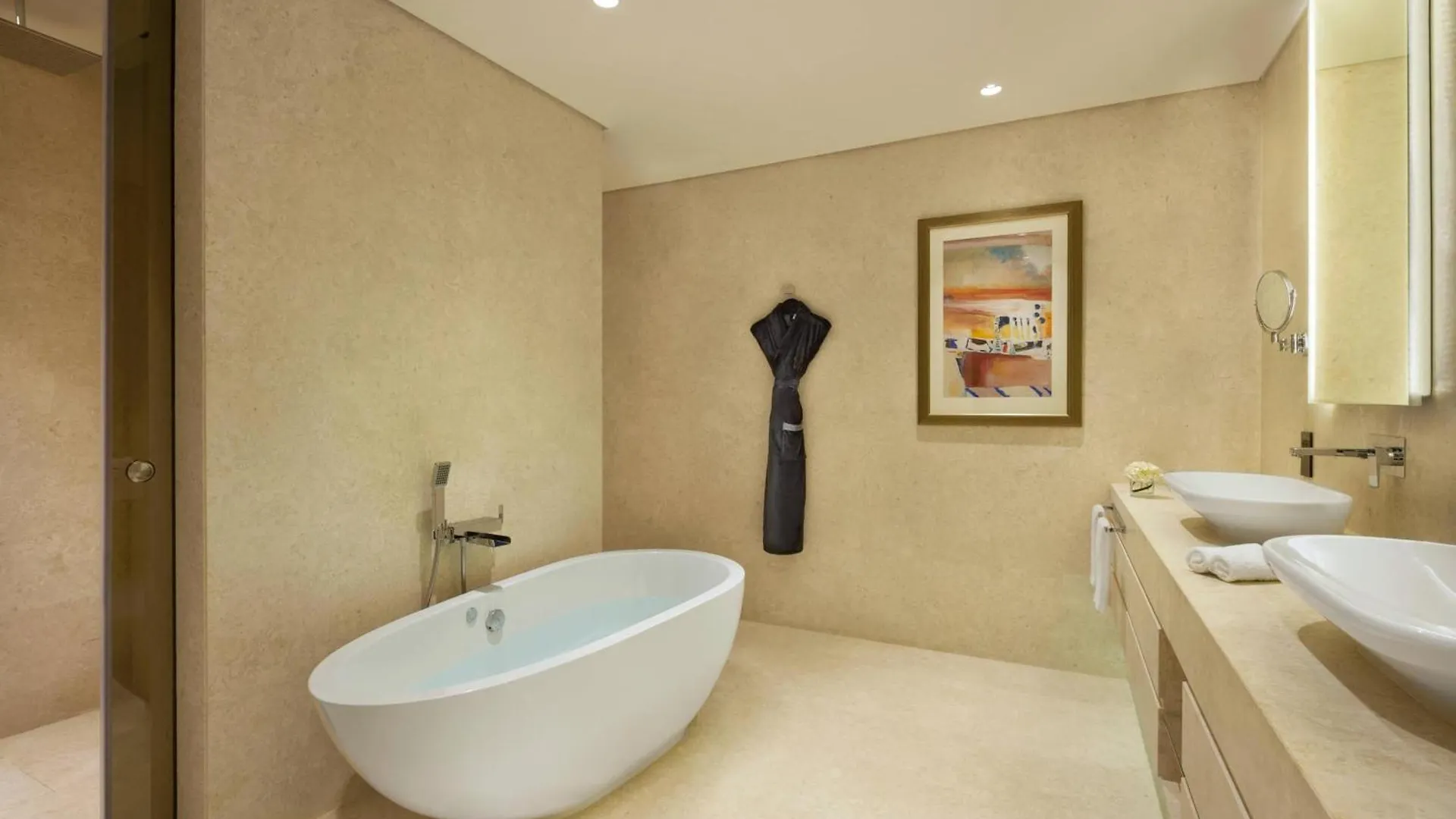 La Ville Hotel & Suites City Walk Dubai, Autograph Collection 5*, Dubai